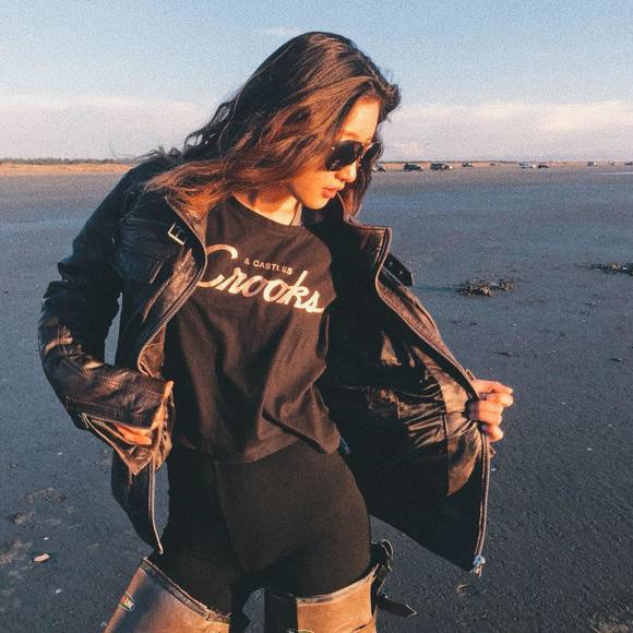 Meet your Posher, Sunny - Picture 1 of 1